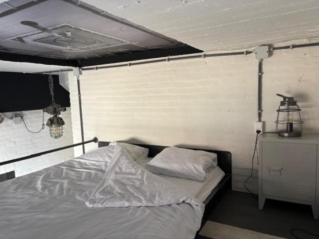 De Oude Brandweerkazerne 4 Persoons 2 Kamer Appartement Kaatsheuvel Exteriör bild